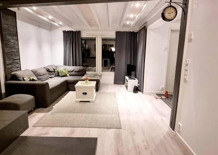 Elegantti Laehellae Kuusamon Keskustaa